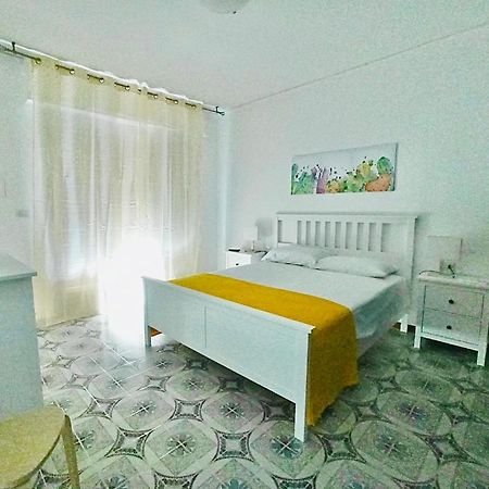 La Sirenetta Apartment Palermo Luaran gambar