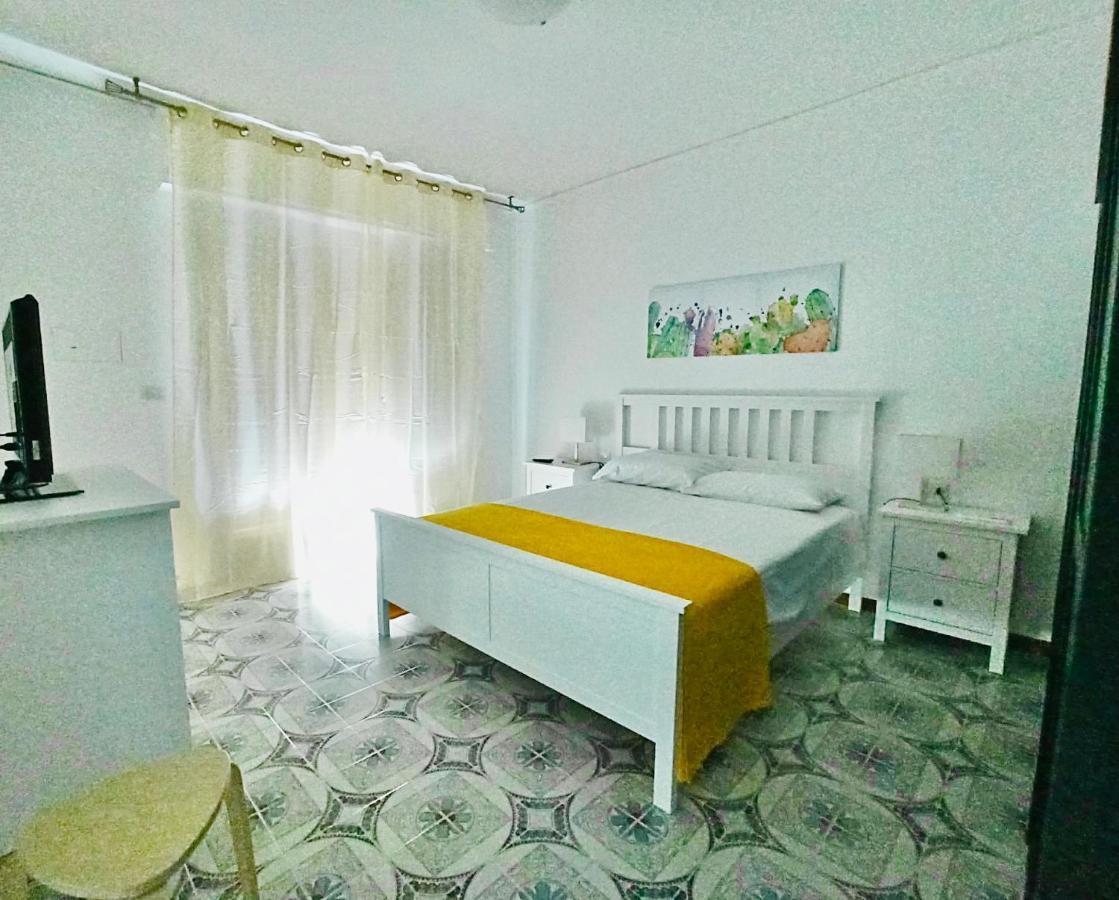 La Sirenetta Apartment Palermo Luaran gambar
